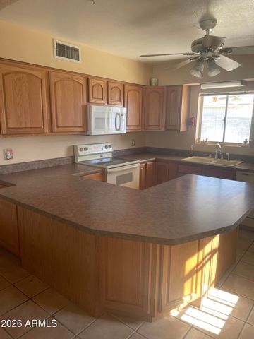 7965 W MONTECITO Avenue, Phoenix, AZ 85033