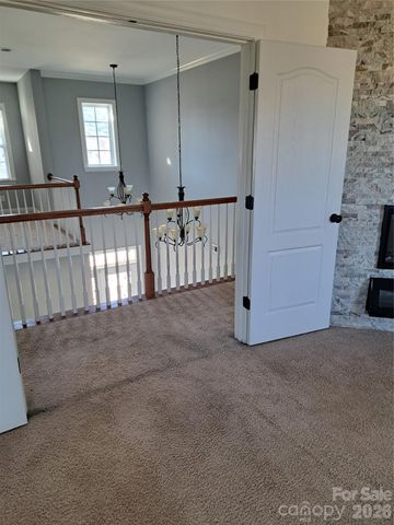 2543 Snap Dragon Drive, Harrisburg, NC 28075