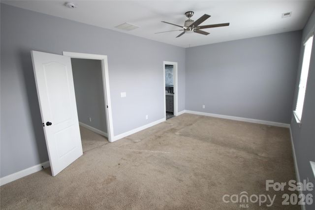 2543 Snap Dragon Drive, Harrisburg, NC 28075