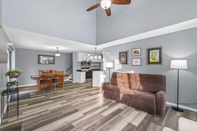 3808 Foss Road 1, Saint Anthony, MN 55421