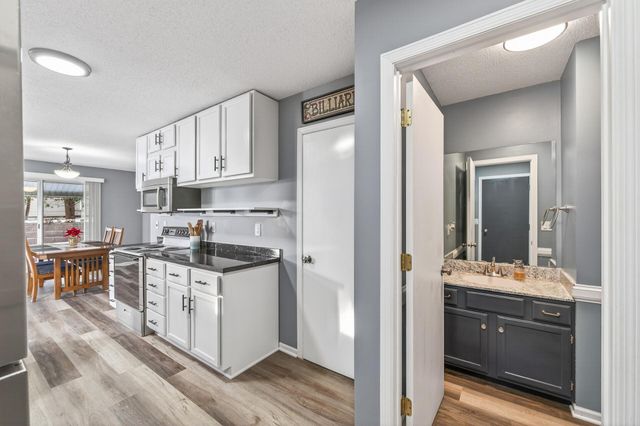 3808 Foss Road 1, Saint Anthony, MN 55421