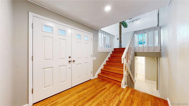 2946 S Moline Place, Aurora, CO 80014