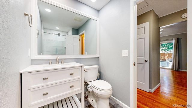 2946 S Moline Place, Aurora, CO 80014