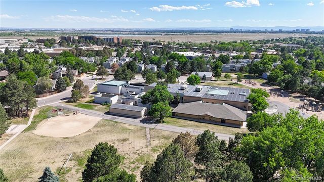 2946 S Moline Place, Aurora, CO 80014