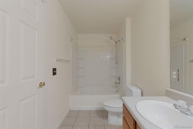 10091 E Carolina Drive 202, Aurora, CO 80247