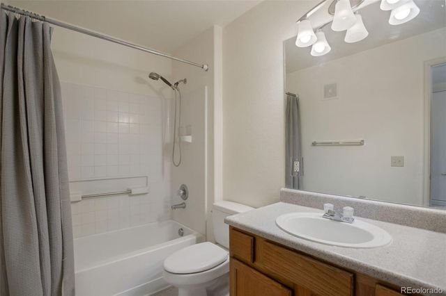 10091 E Carolina Drive 202, Aurora, CO 80247