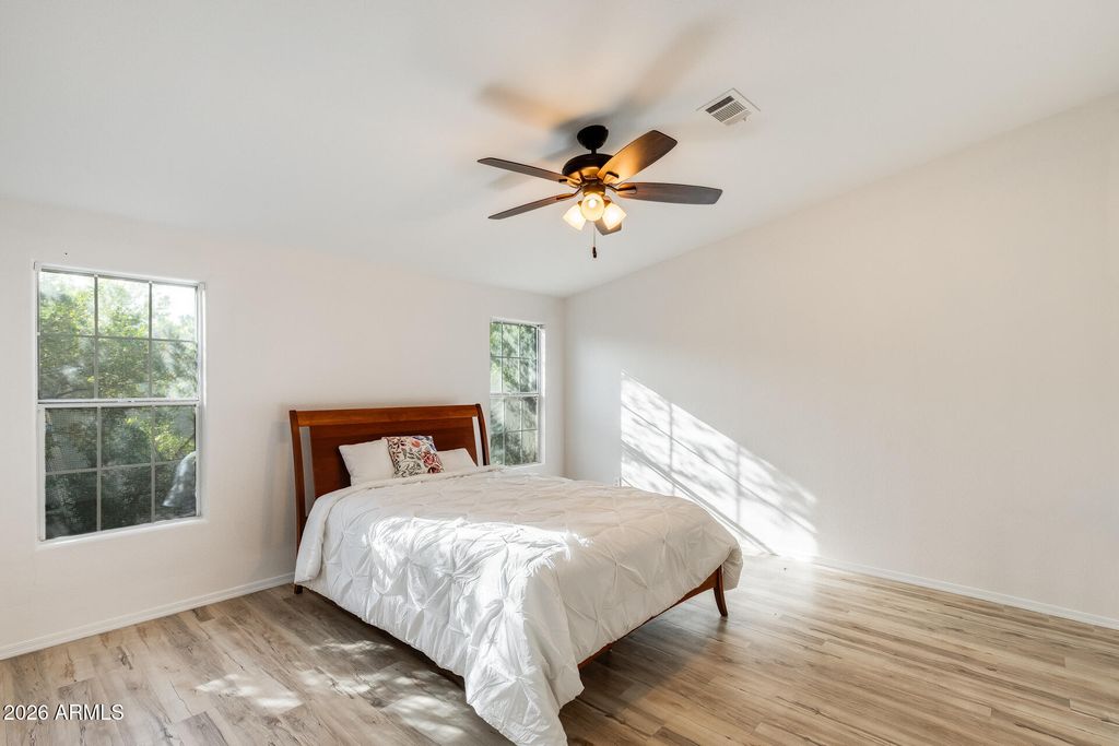 Image 8 of property listing at 7373 E US HIGHWAY 60 -- 128, Gold Canyon, AZ 85118