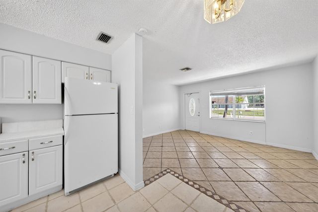 121 NW 56th Court 1-2, Oakland Park, FL 33309