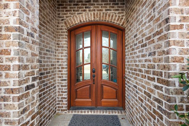 154 Grayhawk Drive, Madison, MS 39110