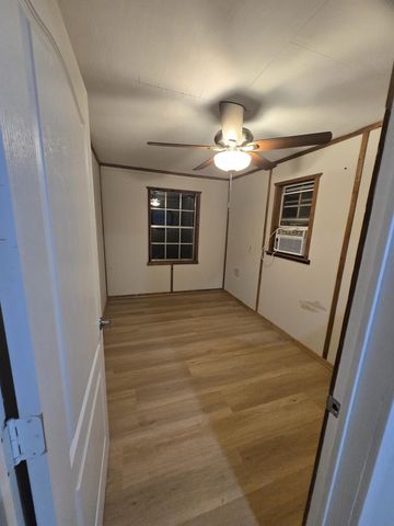 19352 Acorn Hill Drive, Conroe, TX 77302