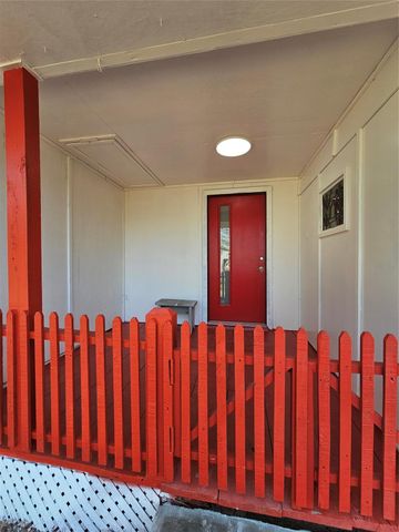 19352 Acorn Hill Drive, Conroe, TX 77302