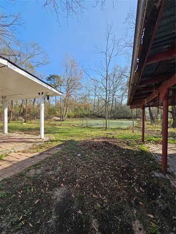 19352 Acorn Hill Drive, Conroe, TX 77302