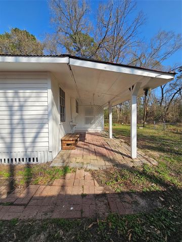 19352 Acorn Hill Drive, Conroe, TX 77302