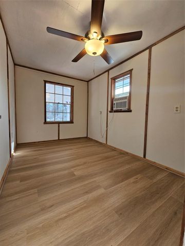 19352 Acorn Hill Drive, Conroe, TX 77302