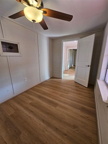 19352 Acorn Hill Drive, Conroe, TX 77302