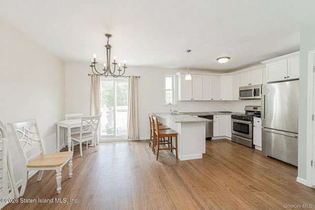 62 Arnold Street, Staten Island, NY 10301