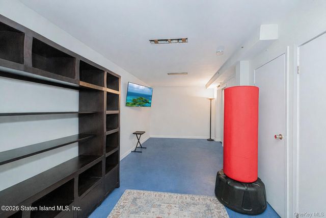 62 Arnold Street, Staten Island, NY 10301