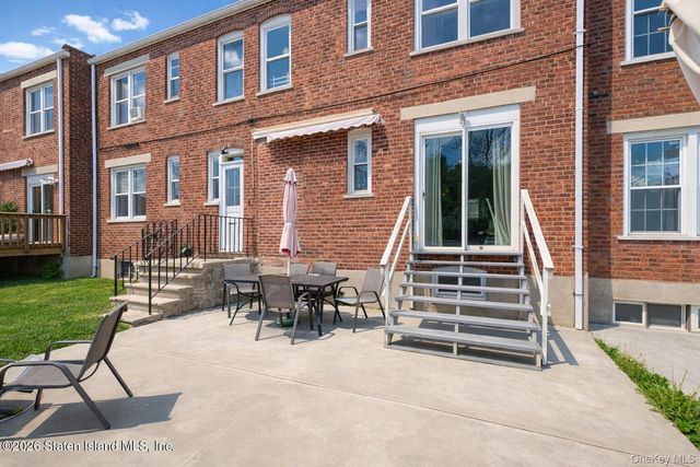 62 Arnold Street, Staten Island, NY 10301