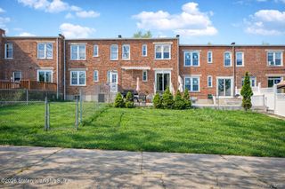 62 Arnold Street, Staten Island, NY 10301