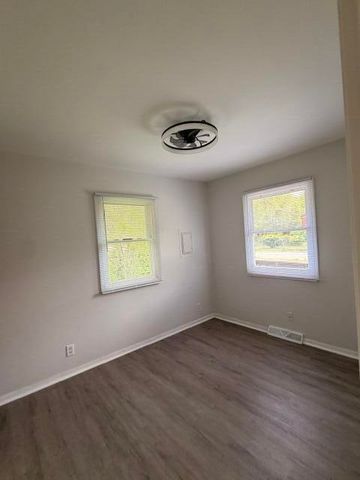 4320 W 25th Place, Gary, IN 46404
