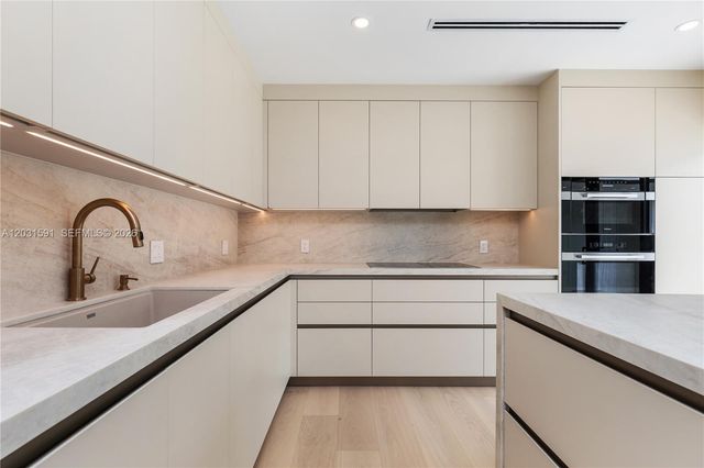 118 Sarto Avenue, Coral Gables, FL 33134