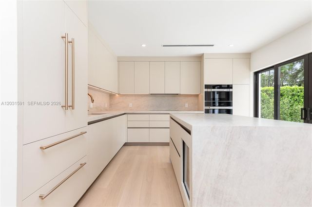 118 Sarto Avenue, Coral Gables, FL 33134