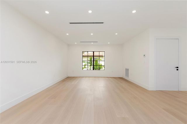 118 Sarto Avenue, Coral Gables, FL 33134
