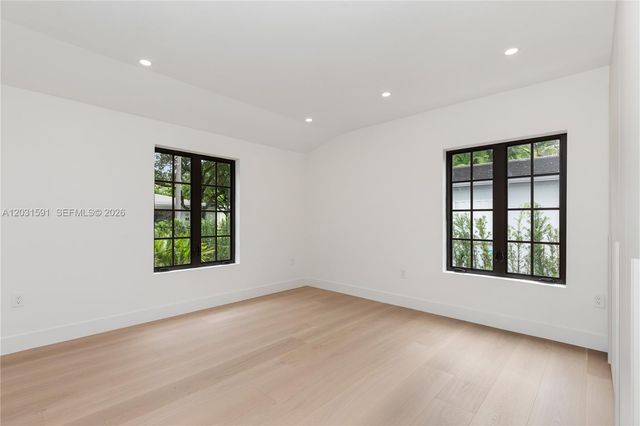 118 Sarto Avenue, Coral Gables, FL 33134