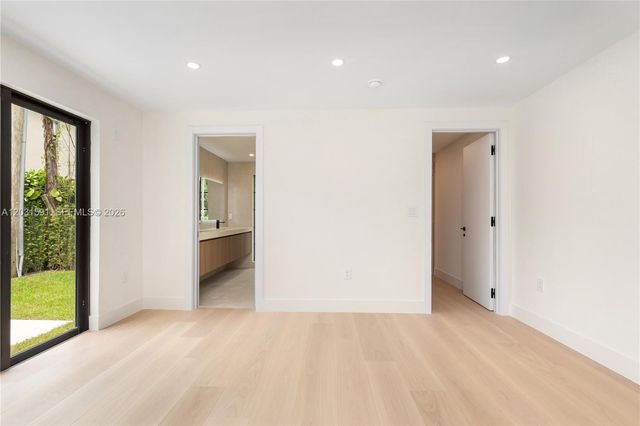 118 Sarto Avenue, Coral Gables, FL 33134