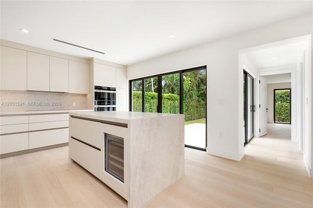 118 Sarto Avenue, Coral Gables, FL 33134