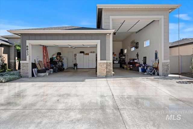8833 E Hyacinth St, Nampa, ID 83687