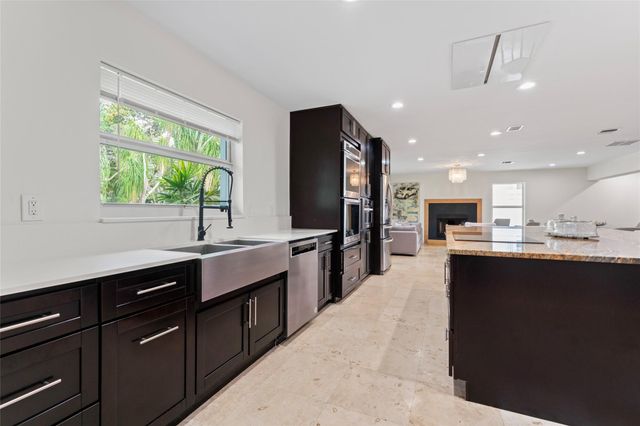 50 NW 5TH Avenue, Boca Raton, FL 33432