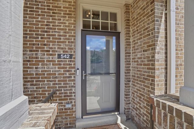 542 Fincastle Lane, Fort Wright, KY 41011