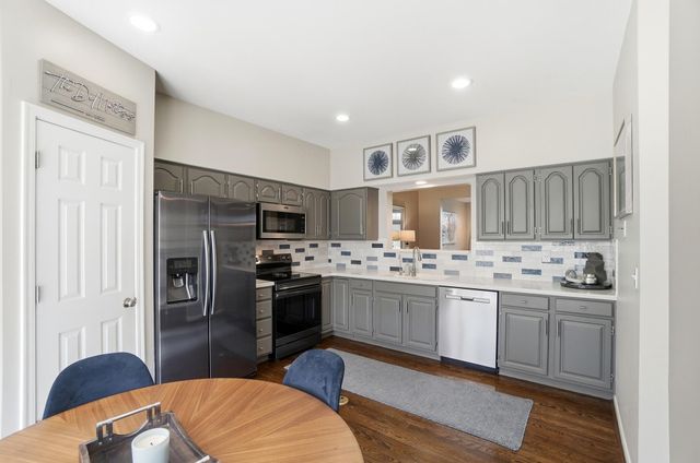542 Fincastle Lane, Fort Wright, KY 41011