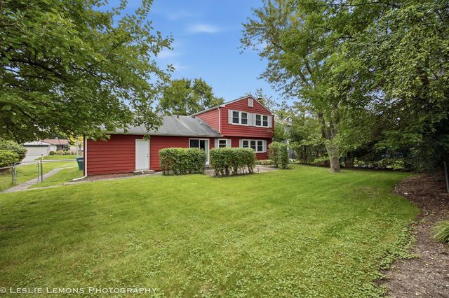 651 WOODHOLLOW Lane, Buffalo Grove, IL 60089