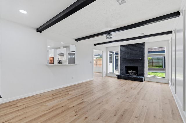 8014 17th Green Drive, Humble, TX 77346