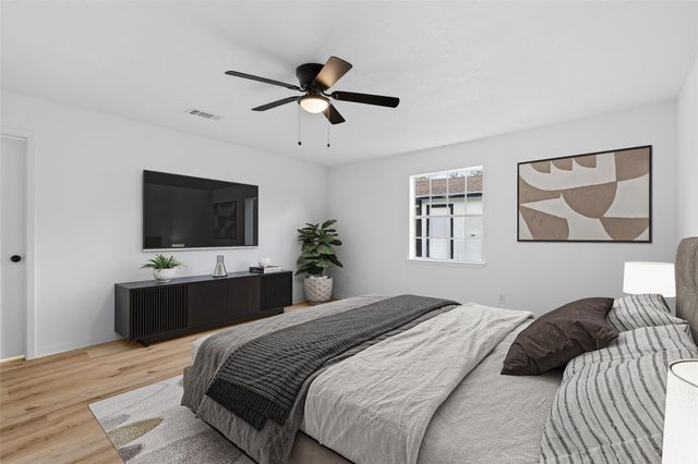 8014 17th Green Drive, Humble, TX 77346