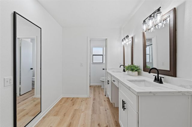 8014 17th Green Drive, Humble, TX 77346