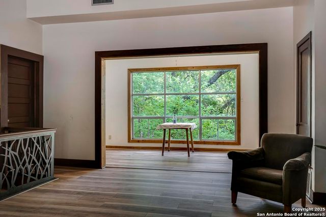 18111 Lake Shore, Helotes, TX 78023