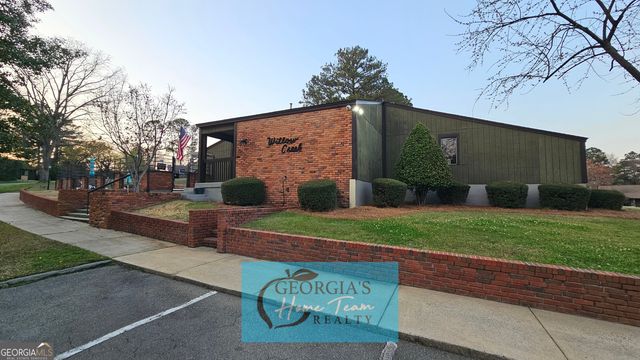 810 Willow Creek Drive, Macon, GA 31204
