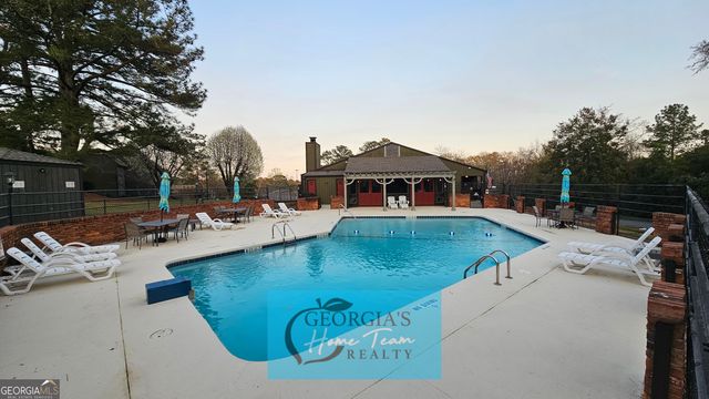 810 Willow Creek Drive, Macon, GA 31204