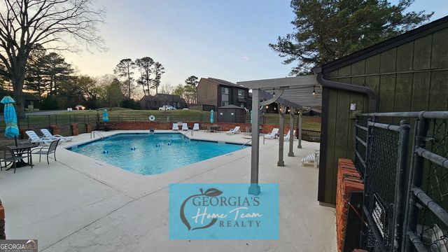 810 Willow Creek Drive, Macon, GA 31204
