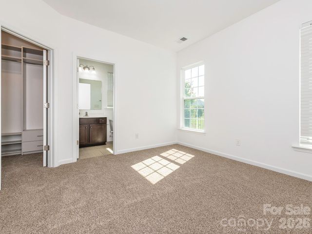 966 Parkland Place NW, Concord, NC 28027