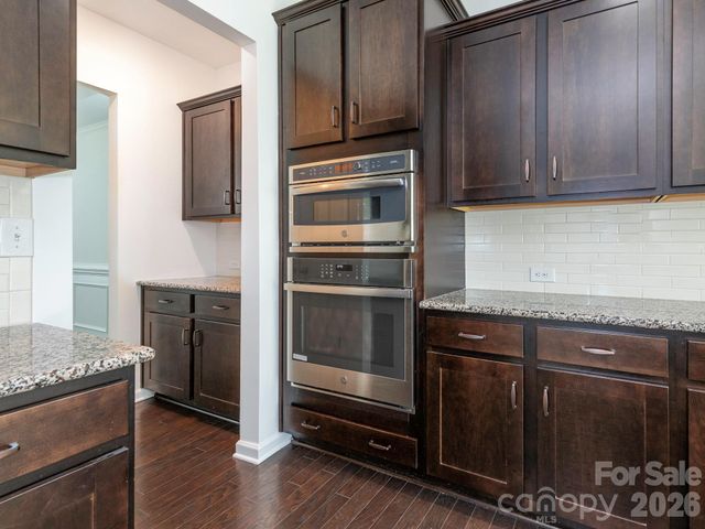 966 Parkland Place NW, Concord, NC 28027