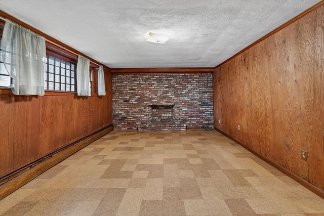 4 Apache Trail, Medford, MA 02155