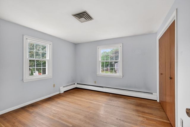4 Apache Trail, Medford, MA 02155