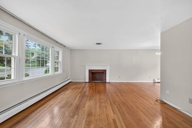 4 Apache Trail, Medford, MA 02155