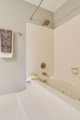 2306 Sharondale Dr, Nashville, TN 37215