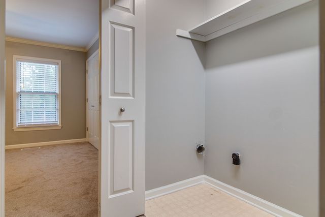 2306 Sharondale Dr, Nashville, TN 37215