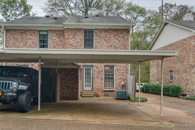 2306 Sharondale Dr, Nashville, TN 37215